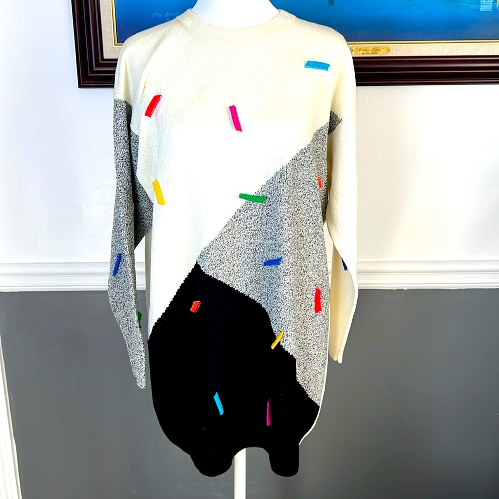 VTG Helen HSU Top Women’s L